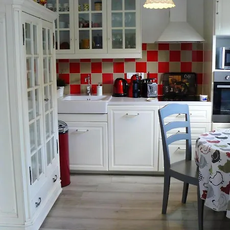 Villa Charmante A Avec Piscine Privee Et Jardin Arsac