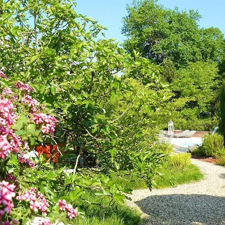 Charmante à Avec Piscine Privée Et Jardin Arsac