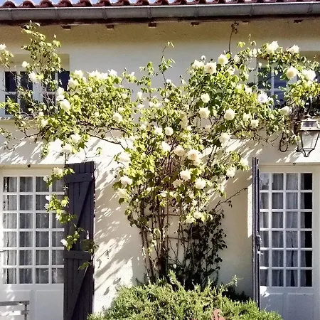 וילה Charmante A Avec Piscine Privee Et Jardin Arsac