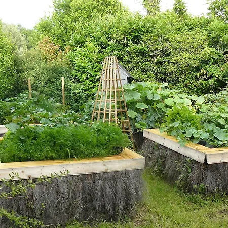 Charmante A Avec Piscine Privee Et Jardin